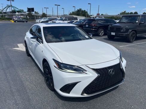 Used 2024 Lexus ES 350 F Sport w/ Accessory Package (Z2) FWD image 13