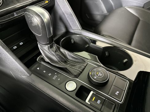 Used 2022 Volkswagen Atlas SE image 52