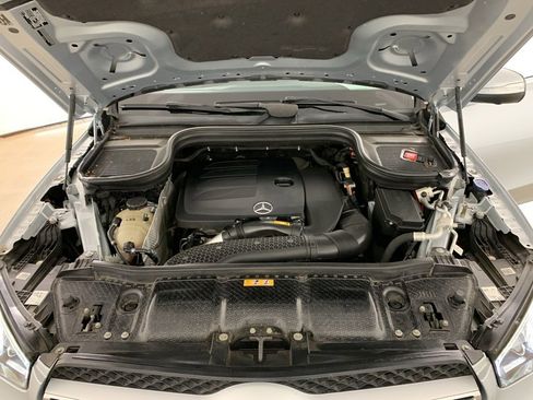 Used 2022 Mercedes-Benz GLE 350 4MATIC w/ Premium Package image 39