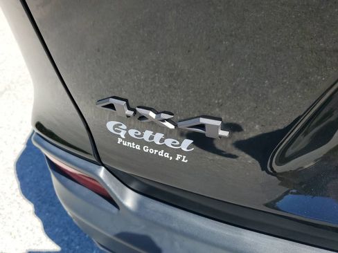 Used 2021 Jeep Cherokee Trailhawk w/ Sun, Sound & Nav Group image 45