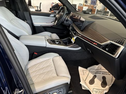 New 2026 BMW X7 xDrive40i image 32