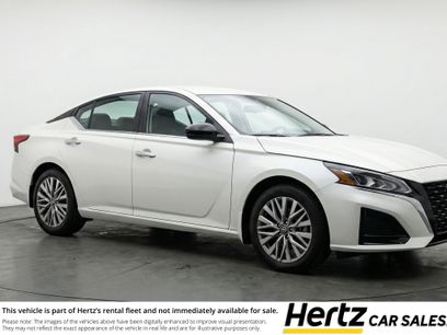 Used 2025 Nissan Altima 2.5 SV
