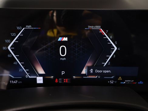 New 2026 BMW X5 xDrive40i w/ Executive Package image 4