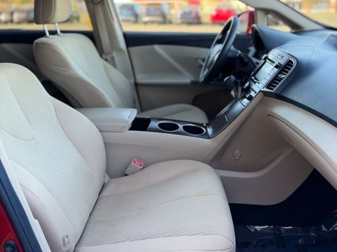 Used 2015 Toyota Venza LE AWD/4WD image 20