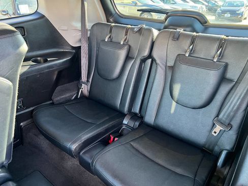 Used 2013 Toyota Highlander Limited AWD/4WD image 24