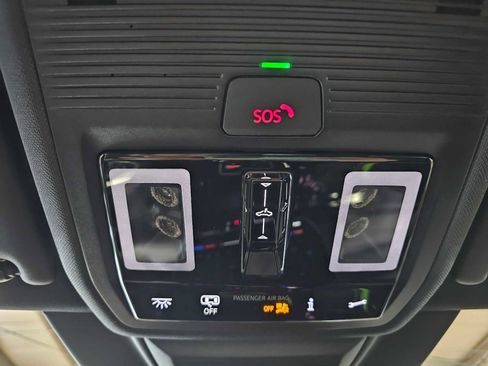 New 2026 Volkswagen GTI SE image 31