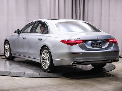 Certified 2022 Mercedes-Benz S 580 4MATIC Sedan image 2