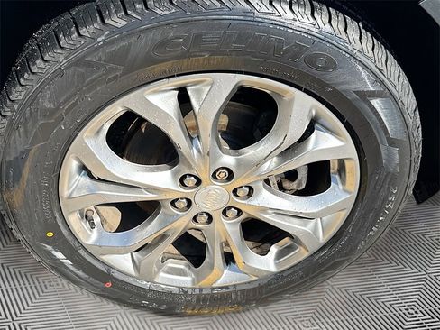 Used 2018 Buick Enclave Avenir image 32