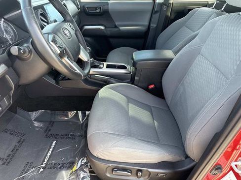 Used 2021 Toyota Tacoma SR image 12