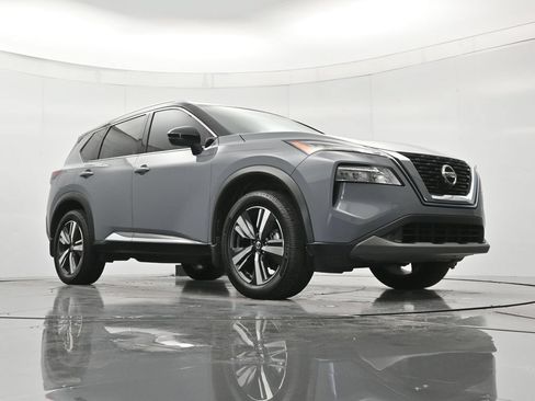 Used 2021 Nissan Rogue SL w/ Premium Package FWD image 40