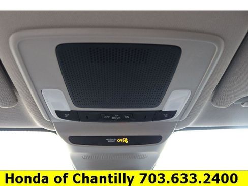 Used 2023 Honda HR-V LX image 17