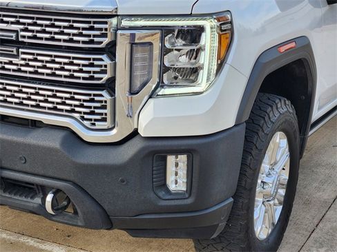 Used 2022 GMC Sierra 2500 Denali w/ Denali Ultimate Package image 9