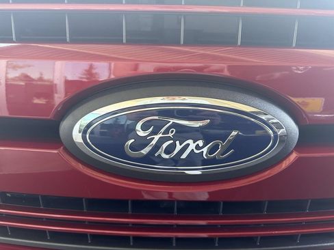 Used 2018 Ford F150 Lariat w/ Equipment Group 502A Luxury AWD/4WD image 31