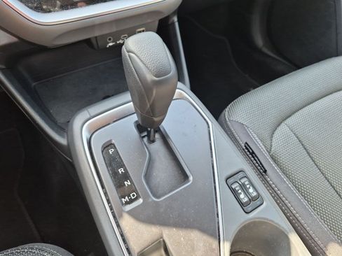 Used 2024 Subaru Crosstrek 2.0i Premium AWD/4WD image 11