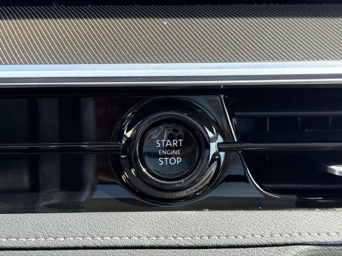 Certified 2025 INFINITI QX80 Luxe AWD/4WD image 17