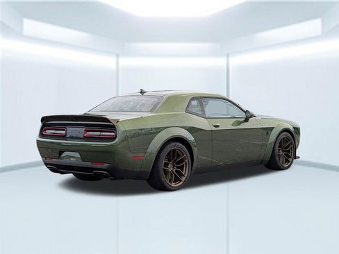 Used 2022 Dodge Challenger SRT Hellcat RWD image 6