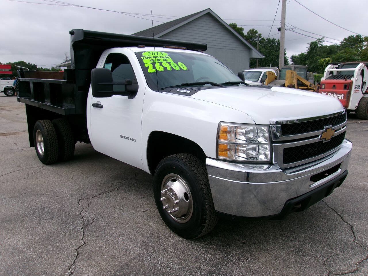 Used 2013 Chevrolet Silverado 3500 W/T w/ Snow Plow Prep Package AWD/4WD image 11