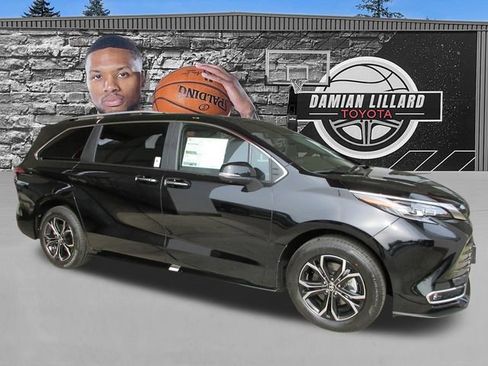 New 2026 Toyota Sienna Platinum AWD/4WD image 1
