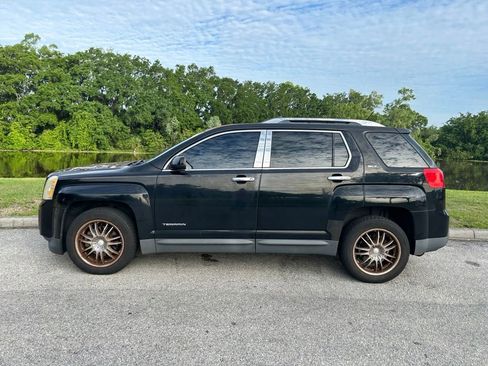 Used 2013 GMC Terrain SLT FWD image 3