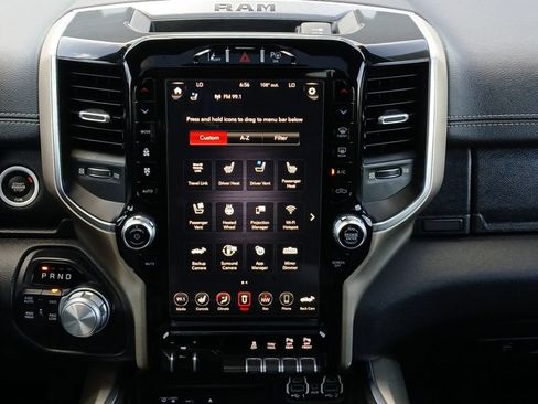Used 2019 RAM 1500 Laramie AWD/4WD image 8