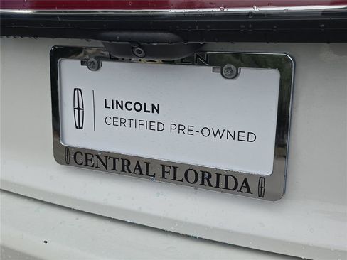 Certified 2023 Lincoln Nautilus Reserve w/ Class II Trailer Tow Package FWD image 7