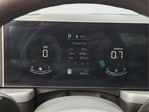 Used 2025 Hyundai Sonata SEL FWD image 32