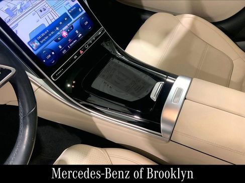 Used 2022 Mercedes-Benz C 300 4MATIC Sedan image 17