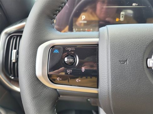 New 2025 Nissan Armada Platinum w/ Convenience Package image 22