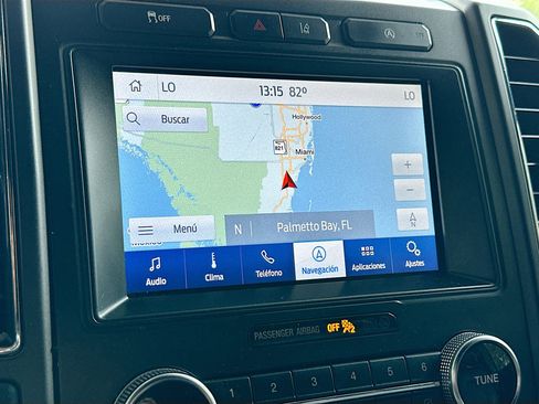 Used 2020 Ford Expedition Max Limited image 13