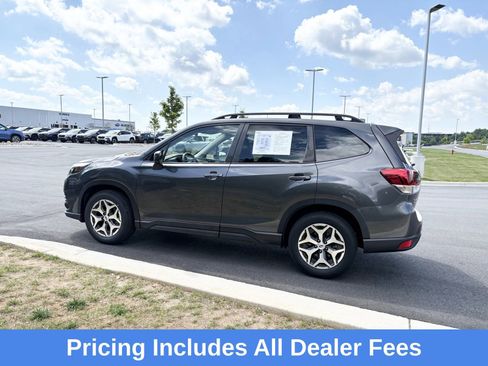 Certified 2023 Subaru Forester Premium AWD/4WD image 7