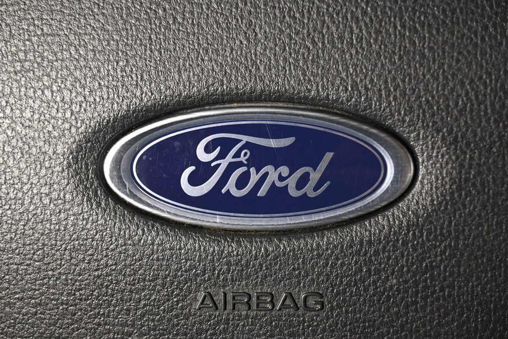Used 2023 Ford F150 XLT w/ Equipment Group 302A High AWD/4WD image 34