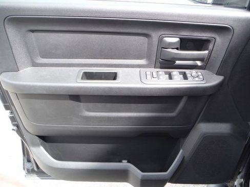 New 2026 Jeep Grand Wagoneer L Limited AWD/4WD image 16