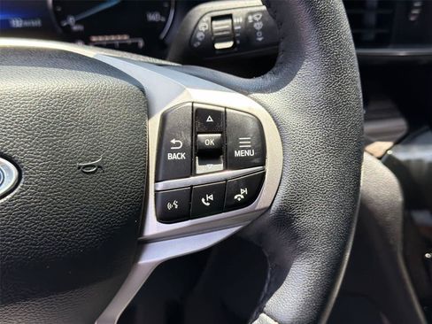 Used 2023 Ford Explorer Limited w/ Limited Technology Package AWD/4WD image 35