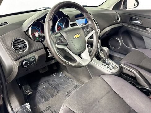 Used 2013 Chevrolet Cruze LT w/ All-Star Edition image 9