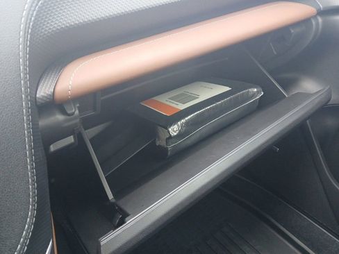 Used 2024 Subaru Forester Touring image 28