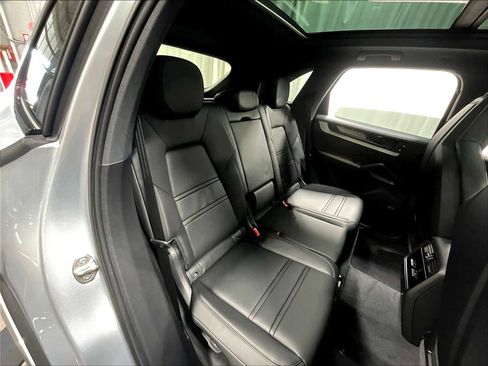 New 2026 Porsche Cayenne AWD/4WD image 30
