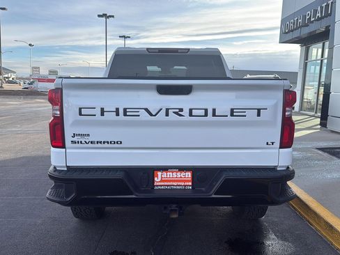 Used 2024 Chevrolet Silverado 1500 LT Trail Boss w/ Protection Package image 3