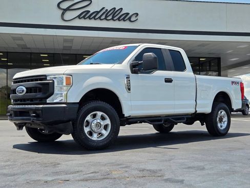 Used 2021 Ford F250 XL w/ Power Equipment Group AWD/4WD image 1