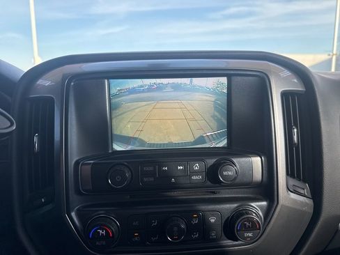 Used 2018 Chevrolet Silverado 1500 LT w/ All Star Edition image 15