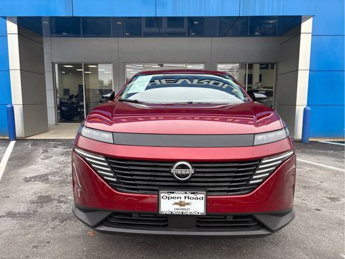 Used 2025 Nissan Murano SL image 2