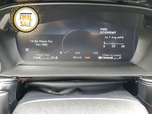 Used 2022 Lincoln Corsair Reserve w/ Equipment Group 201A image 21