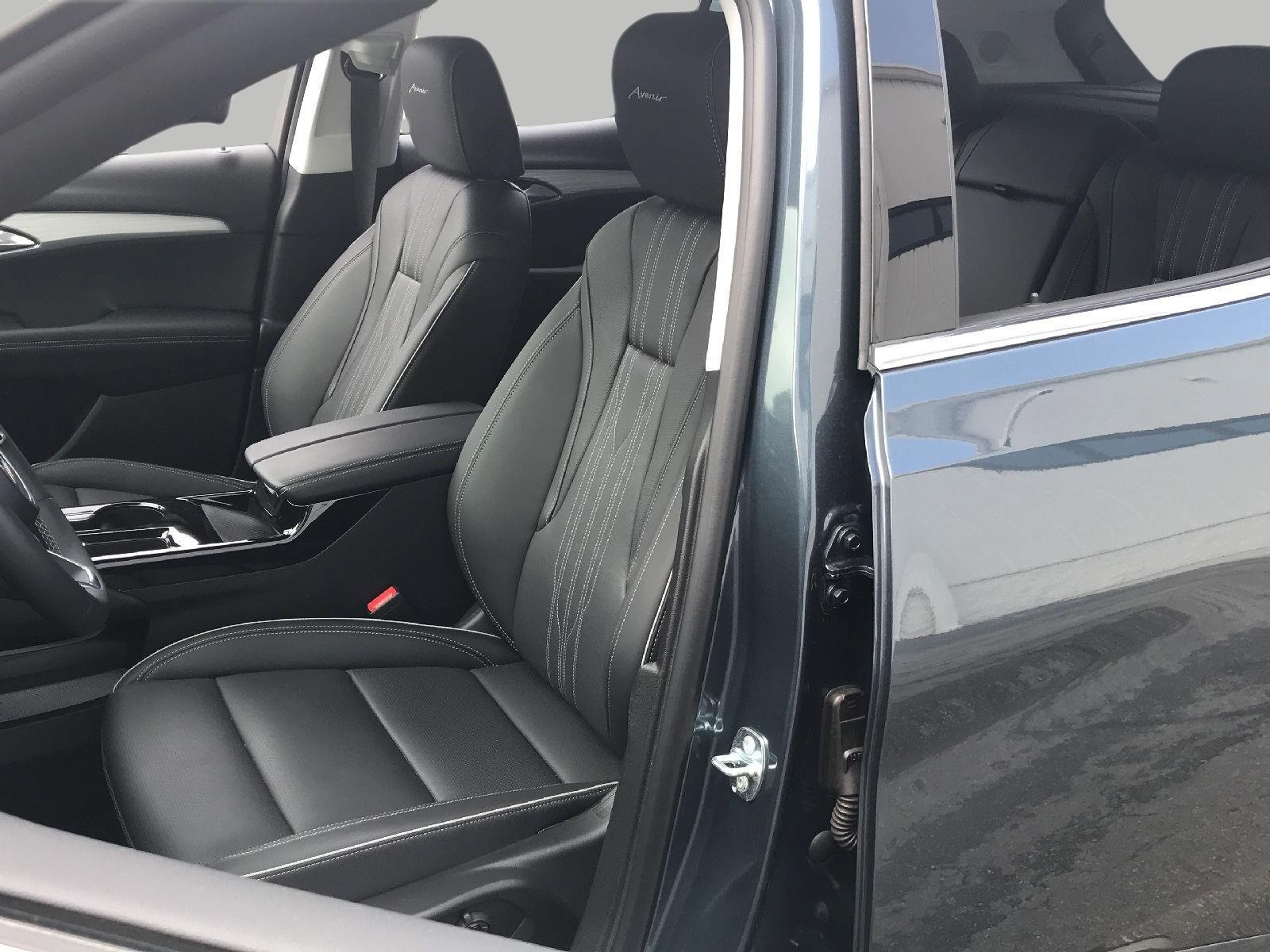 Used 2026 Buick Envision Avenir AWD/4WD image 9