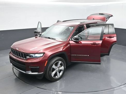 Used 2022 Jeep Grand Cherokee L Limited AWD/4WD image 56