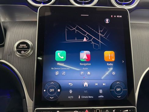 Used 2026 Mercedes-Benz GLC 300 image 33