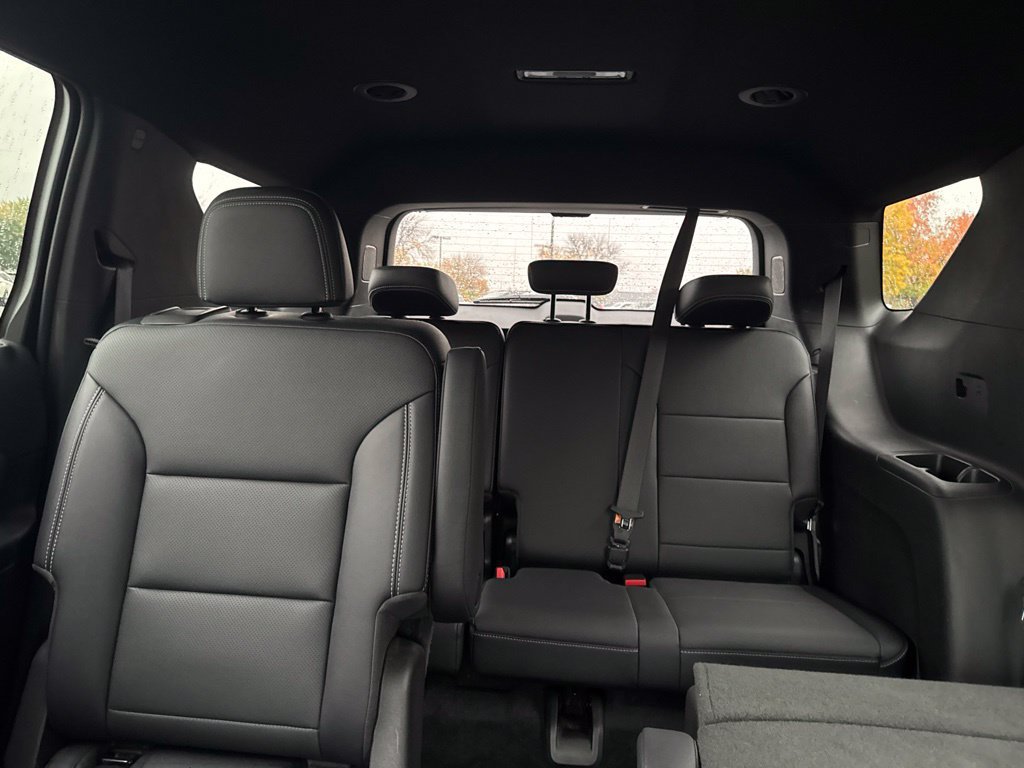 Used 2026 Chevrolet Traverse LT w/ Driver Confidence Package AWD/4WD image 24