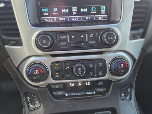 Used 2018 GMC Yukon XL SLT w/ Premium Edition AWD/4WD image 27