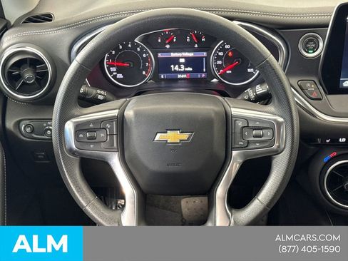 Used 2025 Chevrolet Blazer LT FWD image 27