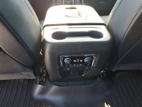 Used 2023 Chevrolet Tahoe High Country w/ Premium Package 2 AWD/4WD image 17