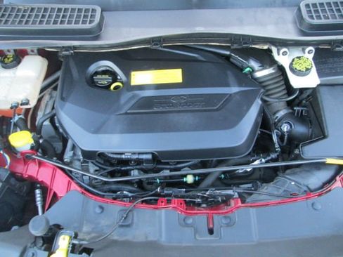 Used 2015 Ford Escape Titanium image 25