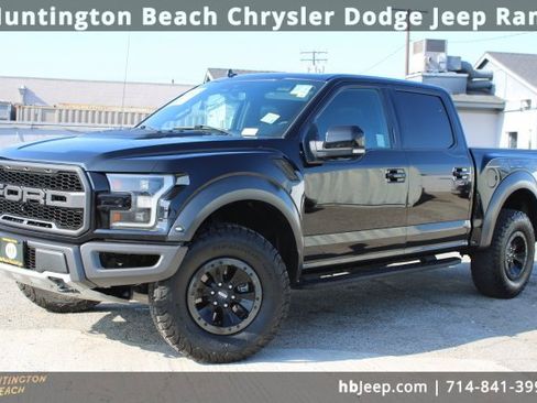 Used 2019 Ford F150 Raptor w/ Equipment Group 802A Luxury image 11